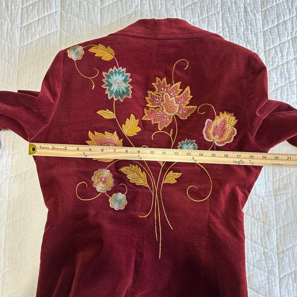 CAbi Women’s The Poet Velvet Embroidered Blazer Burgundy Cotton Blend | Size 8 - Picture 12 of 14